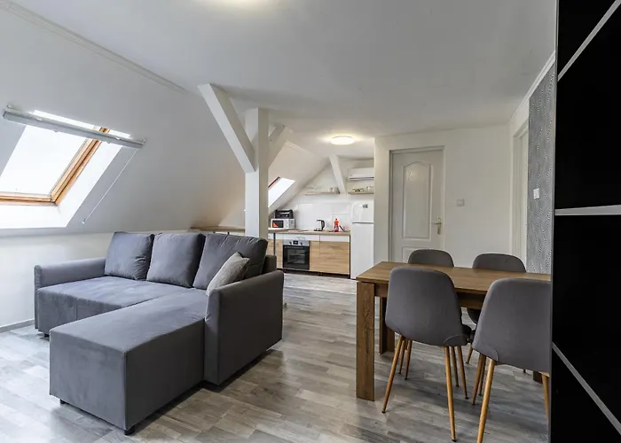 Gasthof Mira Nest - Budapest