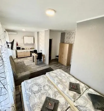 Mira Nest - Guest house Budapest