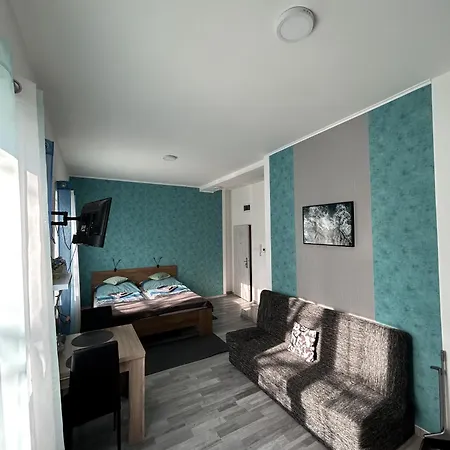 Mira Nest - Guest house