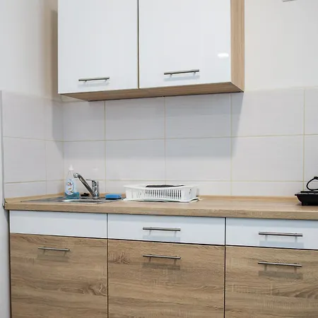 Mira Nest - Gæstehus