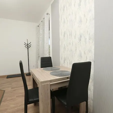 Mira Nest - *