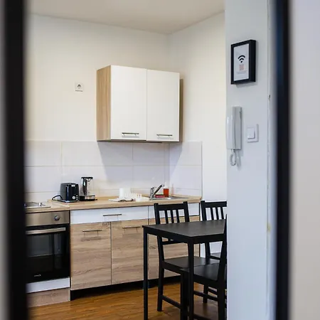 Mira Nest - Gæstehus