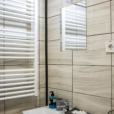 Mira Nest - 3* Budapest