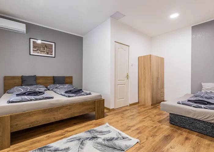 Mira Nest - Penzion Budapešť