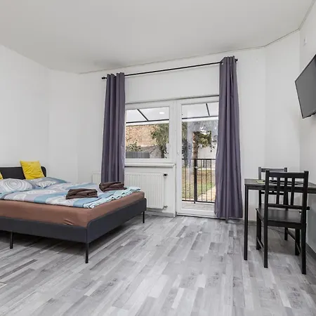 Mira Nest - Casa de hóspedes 3*