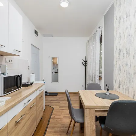 Venus - Mira Nest Budapest