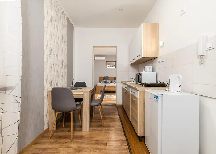 בית הארחה Venus Apartments - Mira Nest